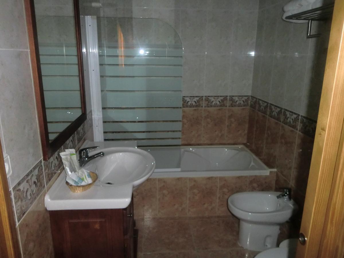 Hotel Gasaqui Ayelo de Malferit Szoba fotó